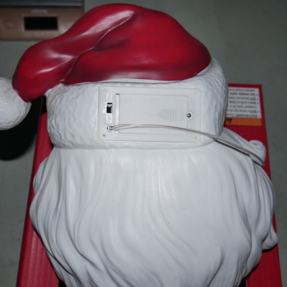 13.25" Santa Head LED Blow Mold Christmas Tree Topper Lighted Battery Operated - Picture 7 of 8